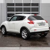 Nissan Juke 1.6 CVT, 2012, 134 949 км, с пробегом, цена 989 000 руб.