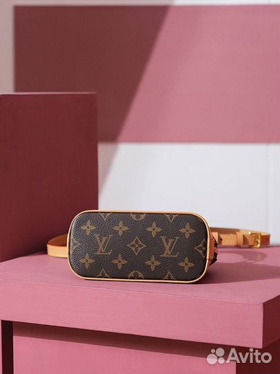 Сумка Louis Vuitton LV Nano Alma Mini