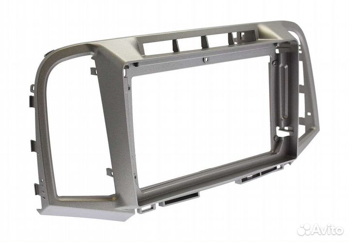 Рамка для магнитолы в Toyota Venza 2008 - 2016