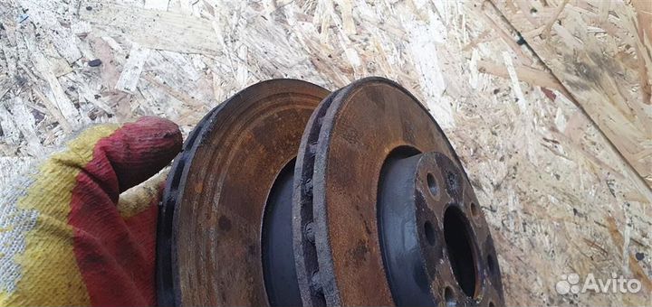 Диск тормозной передний вентилируемый Opel Corsa