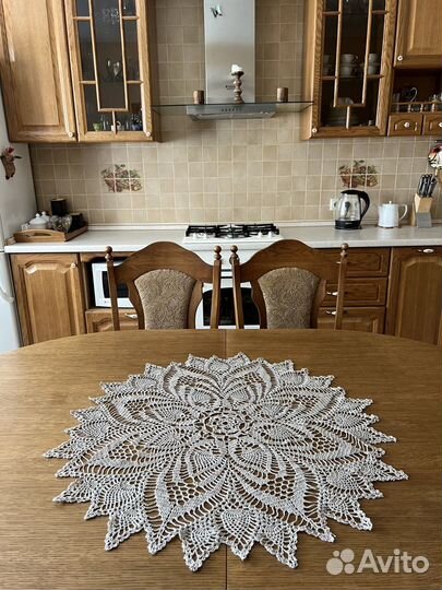 Интерьерные вязаные салфетки