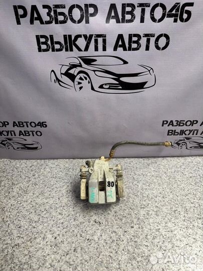 Суппорт задний левый Toyota Rav4 30