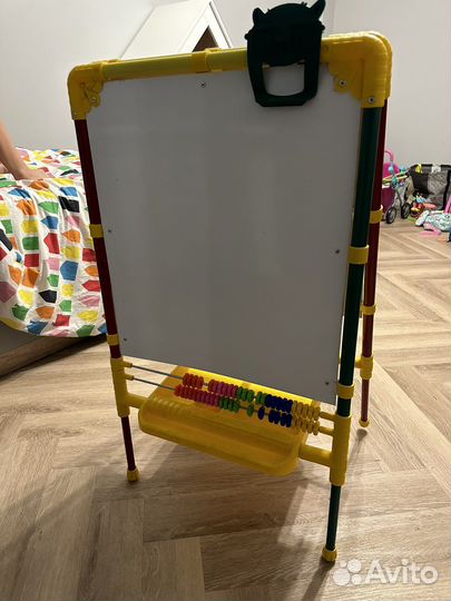 Мольберт детский двухсторонний