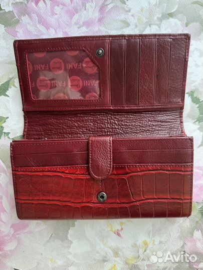 Кошелек женский кожаный