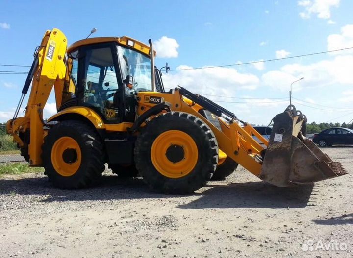 Экскаватор погрузчик JCB 4CX (трактор)