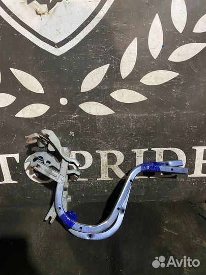 Петли багажника Kia Spectra