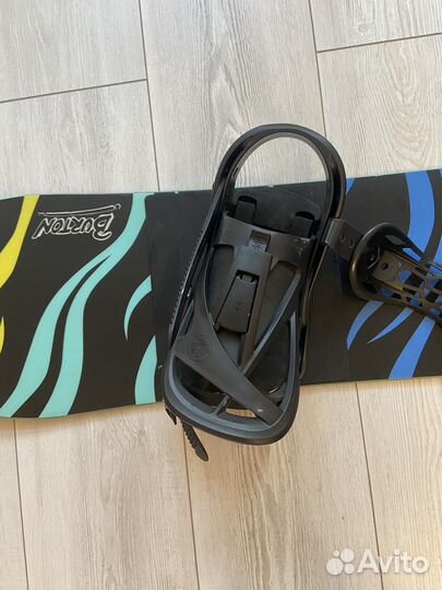 Сноуборд с крепленем Burton