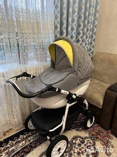 Коляска 2 в 1 как новая