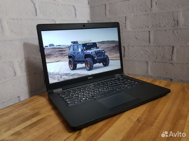 Ноутбук Dell Core i5 8 потоков/8Gb/SSD 240Gb