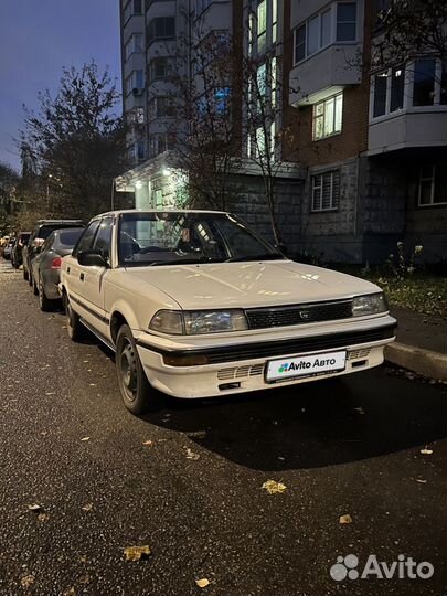 Toyota Corolla 1.6 AT, 1989, 192 000 км