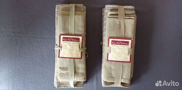 Набор: подставки под приборы и салфетки