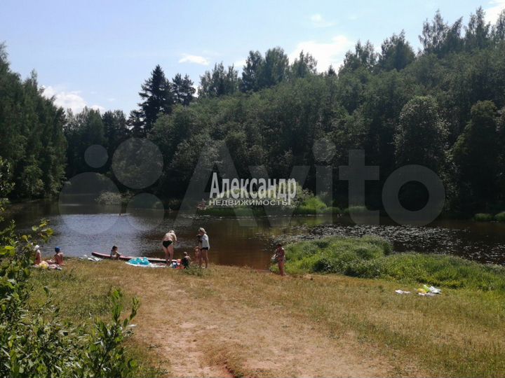 Дом 65 м² на участке 7 сот.