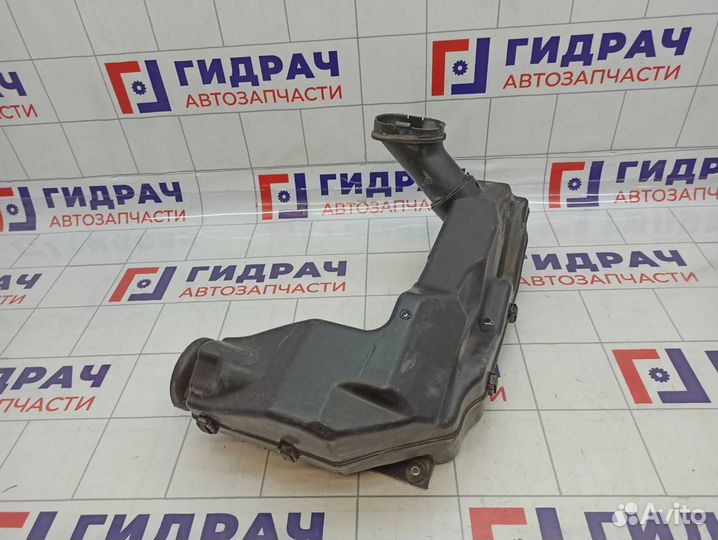 Резонатор воздушного фильтра LADA Largus 845002004