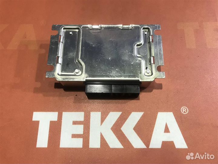 Блок управления раздаткой бмв Х3 Е83