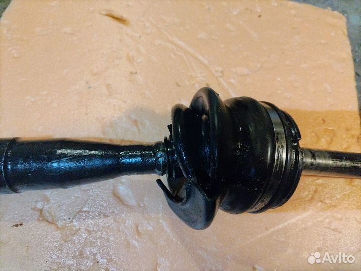 Вал карданный рулевой Nissan navara d40