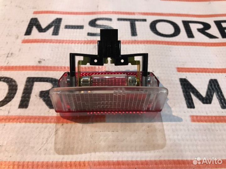 Плафон освещения задний Mercedes-Benz Cls-Class