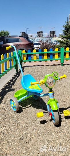 Детский трехколесный велосипед бу