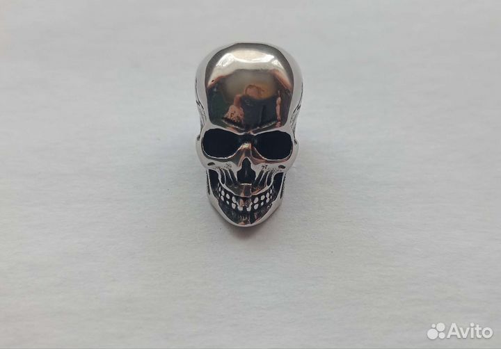 Бусина череп