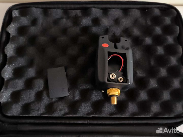 Набор сигнализаторов поклёвки с пейджером 4+1