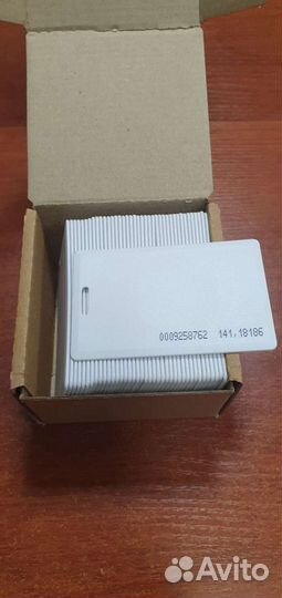 Карта Em-marine TK4100Clamshell с прорезью