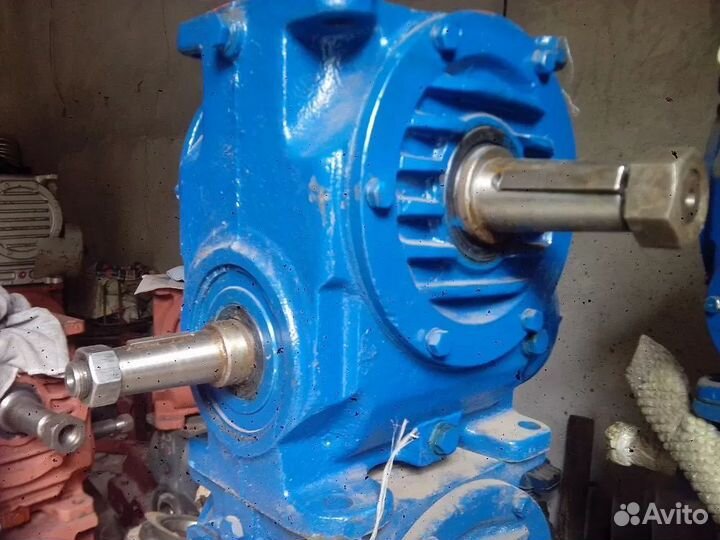 Редуктор 1Ц3У