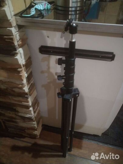 Штатив тренога