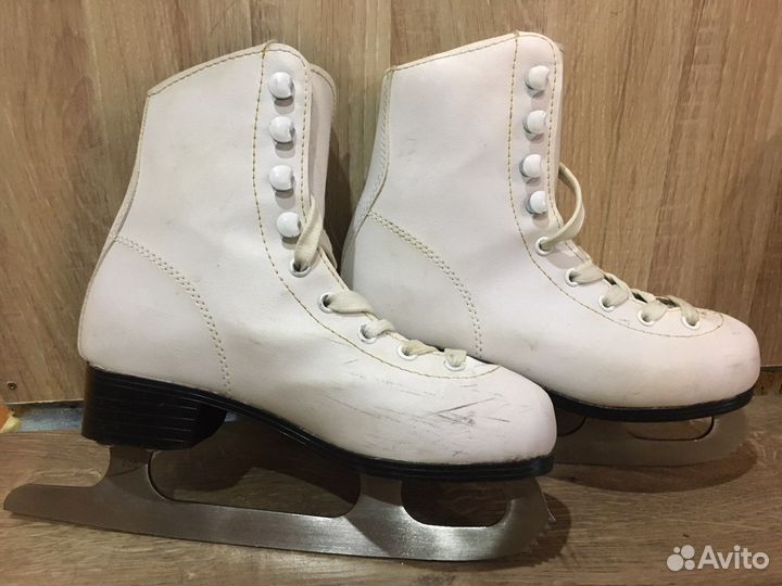 Коньки фигурные