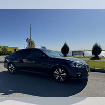 Nissan Altima 2.5 CVT, 2018, 120 000 км, с пробегом, цена 2 090 000 руб.