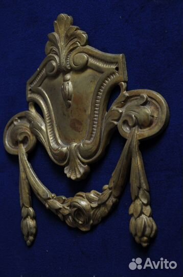 Бронзовая старинная мебельная накладка
