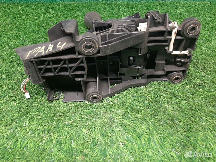 Селектор АКПП на Toyota RAV4