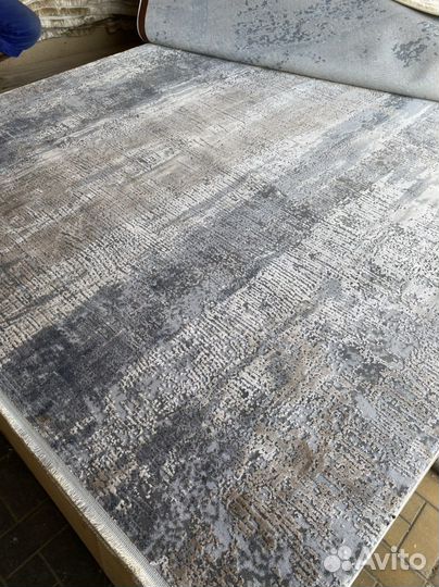 Турецкие ковры с кожаной вставкой