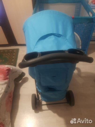 Прогулочная коляска новая