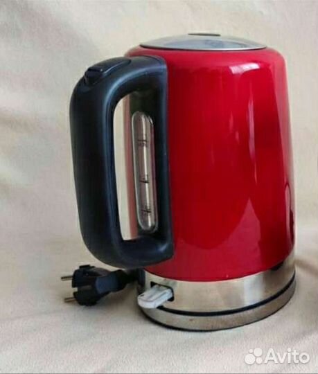 Чайник электрический Midea, Ладомир