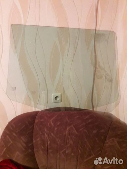 Стекло на машину УАЗ патриот пассажирское левое ил