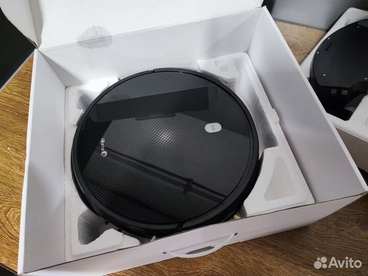 Робот-пылесос iBoto