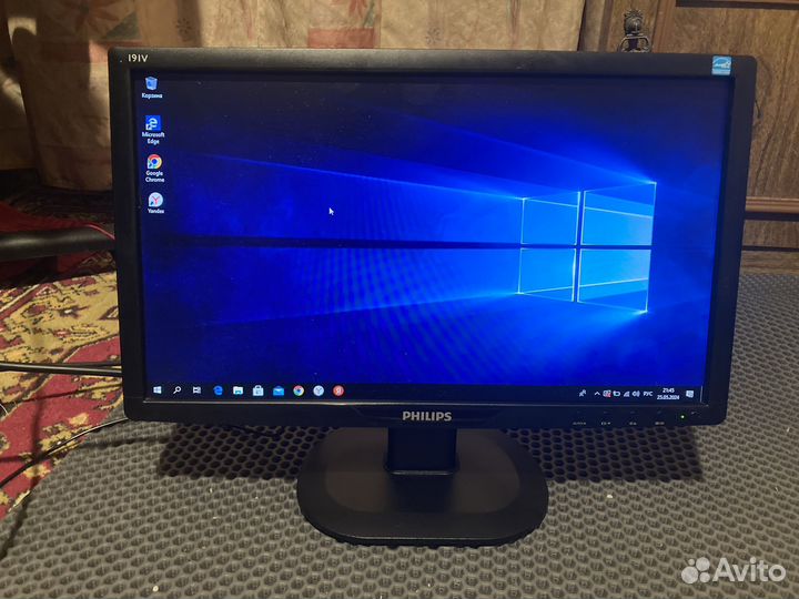 Монитор 19' Philips 192v2