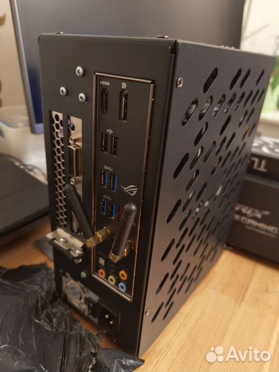 Компактный игровой компьютер мини пк core i7 1660S