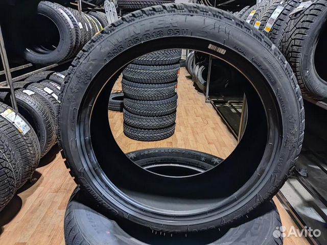 Taurus Winter 225/45 R18 и 245/40 R18