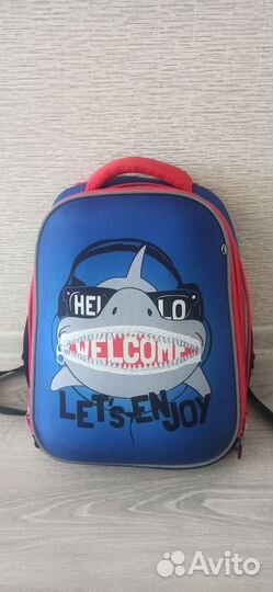 Школьный рюкзак