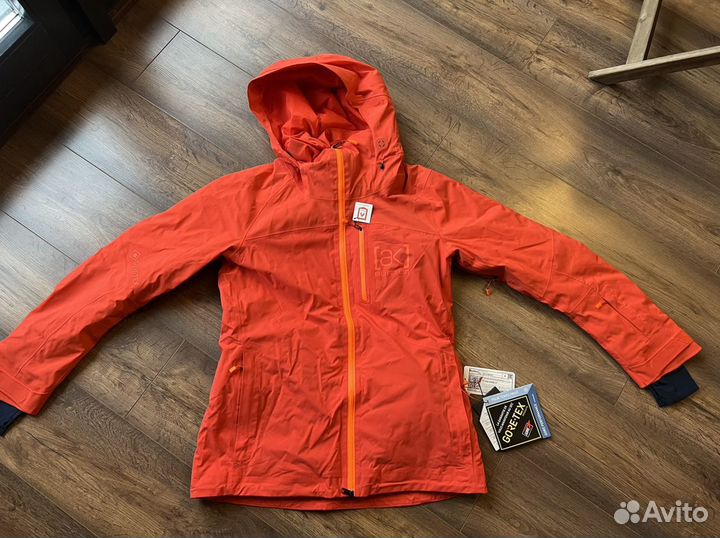 Куртка Burton W AK Gore Embark jacket