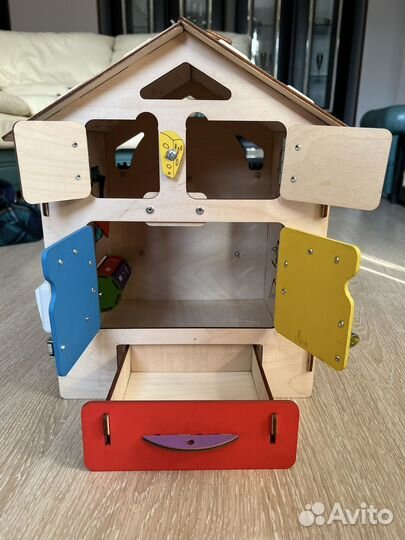 Бизиборд yoshatoys бизидом 24 элемента