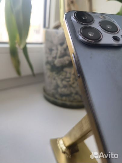 Статуэтка iPhone 12 pro