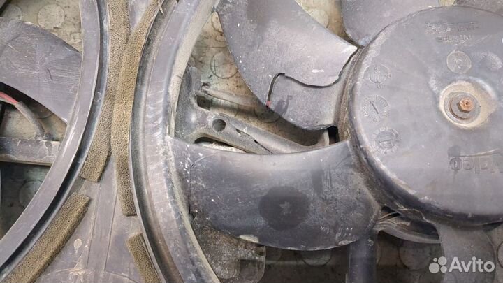 Вентилятор радиатора Nissan Pathfinder, 2015