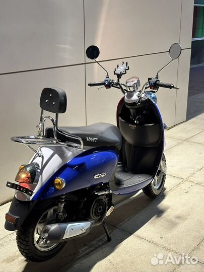 Скутер Vento Retro 50/150