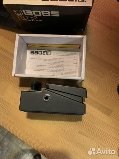 Гитарная педаль Boss Metal Zone