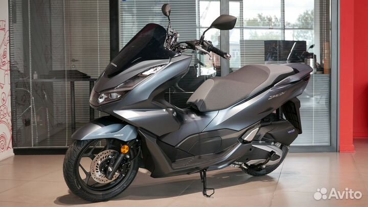 Скутер Honda PCX125