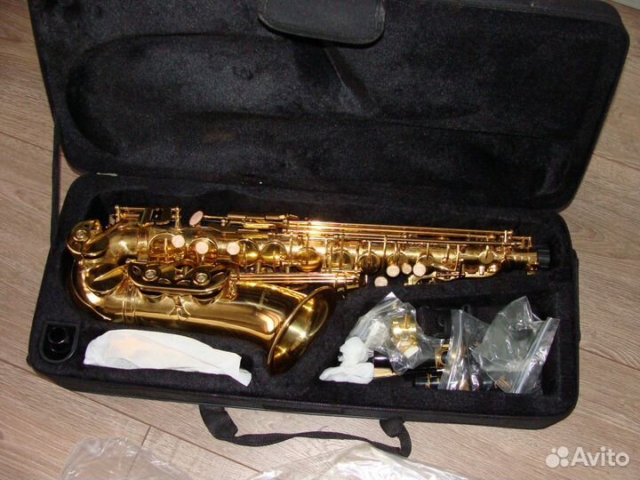 Саксофон альт