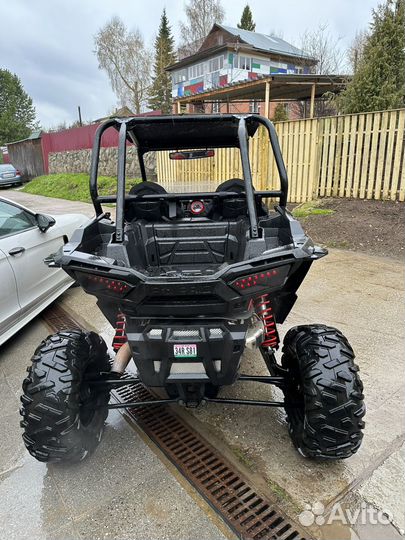 Багги Polaris RZR XP1000