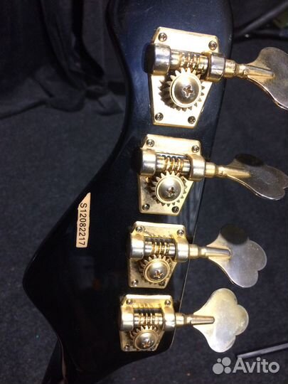 Бас-гитара Bossa JB