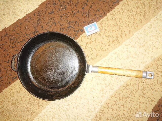 Сковорода чугунная